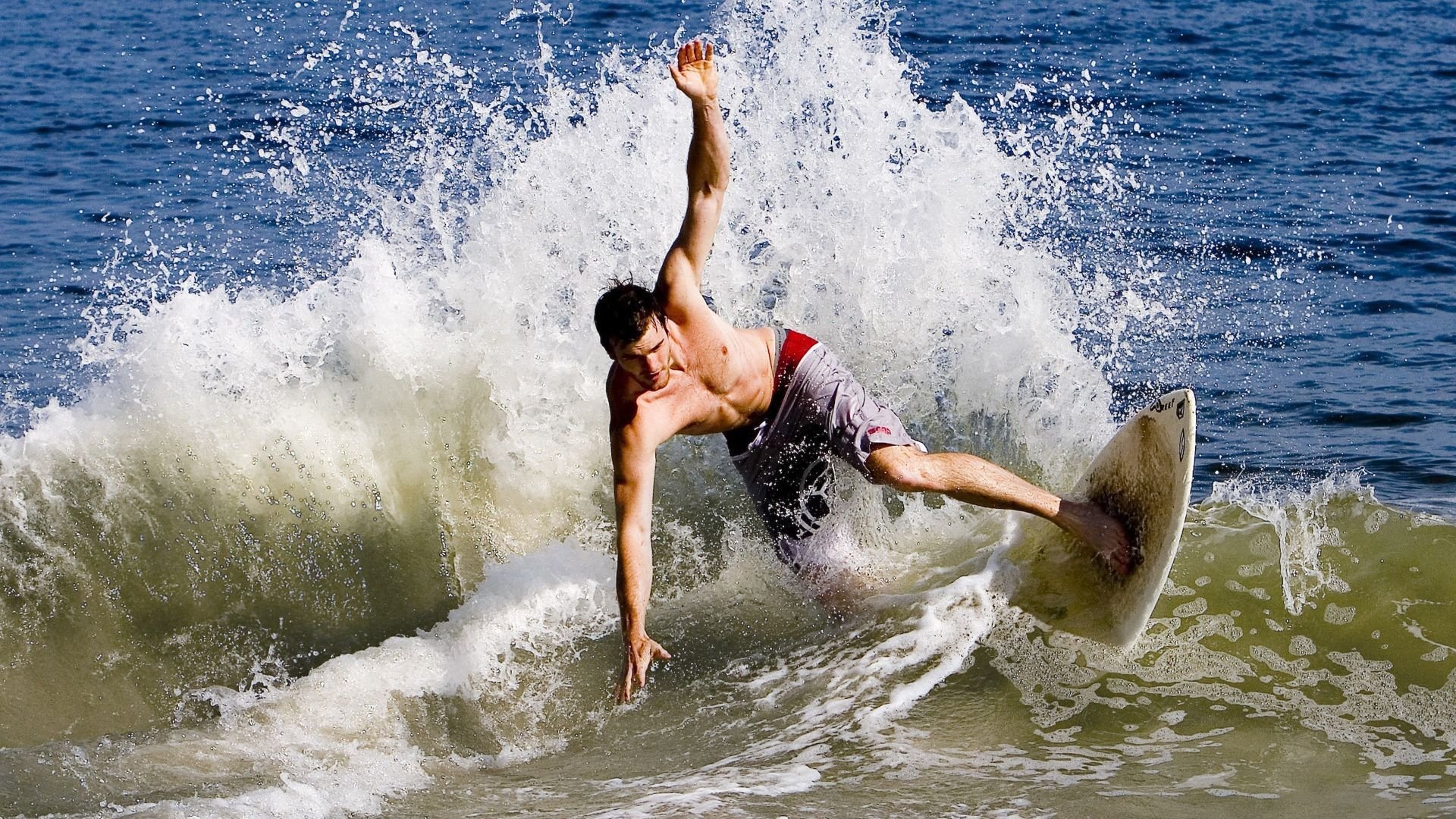 本轮MVP：他是球队获胜的最大功臣，本队mvp什么意思